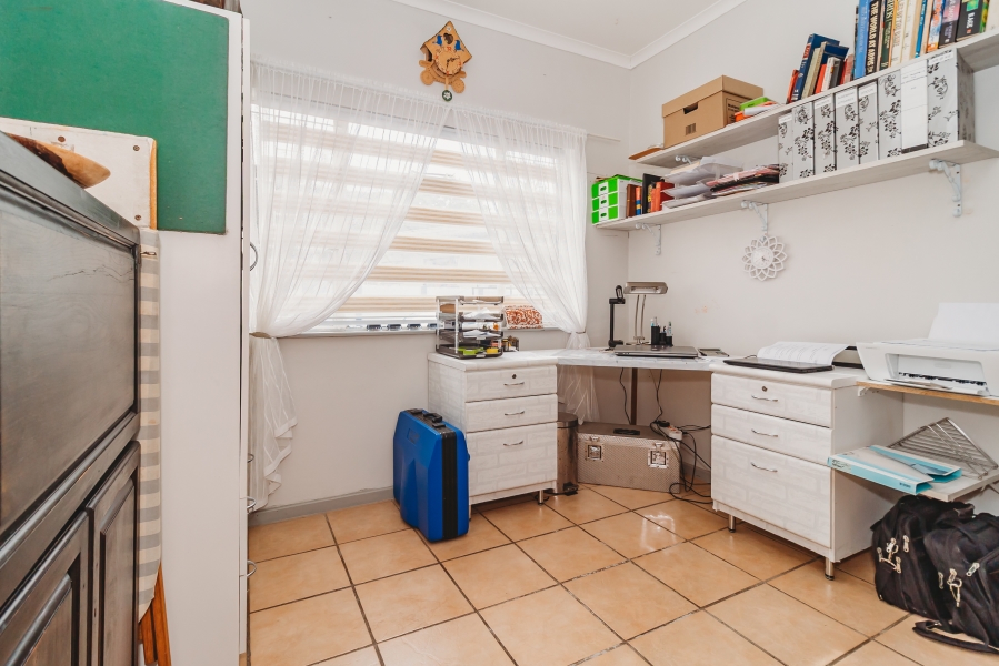 3 Bedroom Property for Sale in Denneoord Western Cape